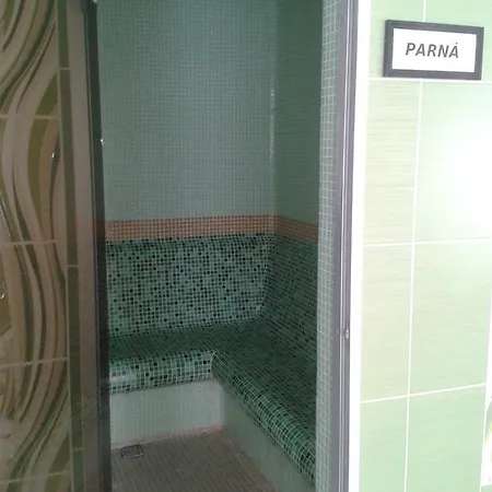 Anna Hotel