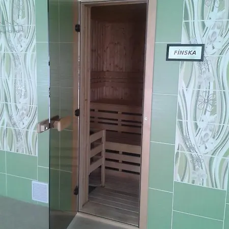 Otel Anna 3*