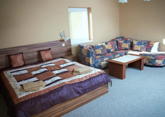 Anna Hotel